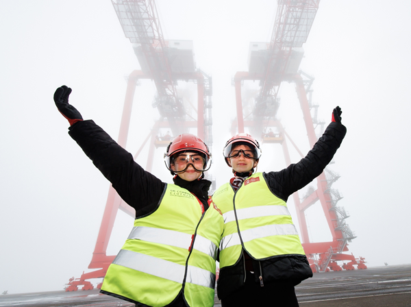 Crane Visit Port of Greenock